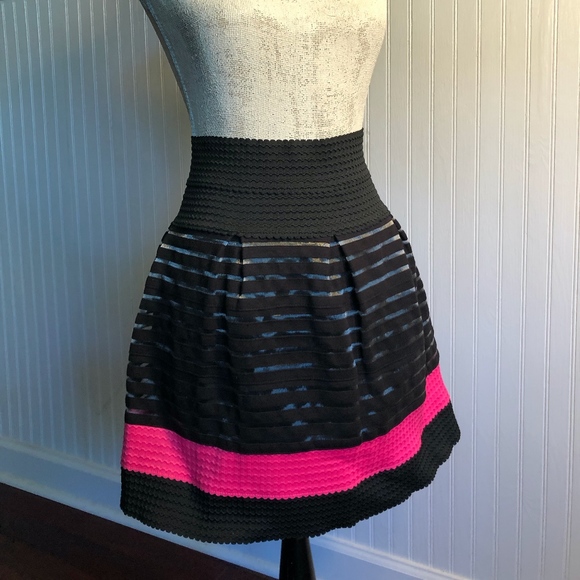 Hot Pink and Black Mini Skirt with Stretch - Picture 5 of 6